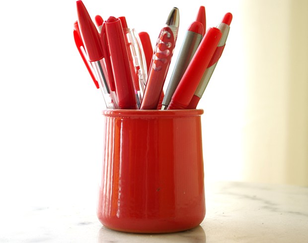 Stylos rouges